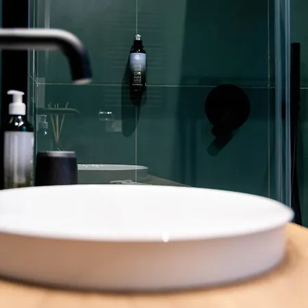 Bed & Breakfast Dimora Milu 3*