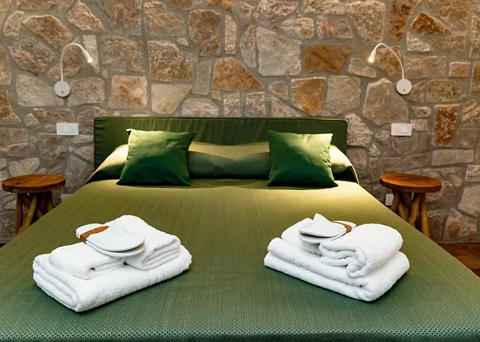 Dimora Milù Bed & Breakfast 3*